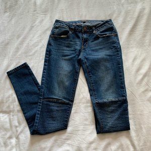 Biker jeans from Simons. Low waisted jeans. Skinny jeans. Size 5 US.